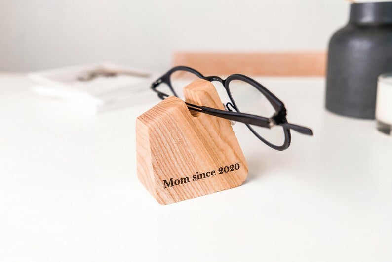Professional Corporate Gift Personalized, Executive Desk Accessory, Custom Boss Gift, Wood Glasses Display
